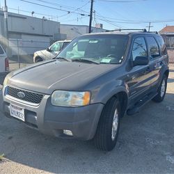 2002 Ford Escape