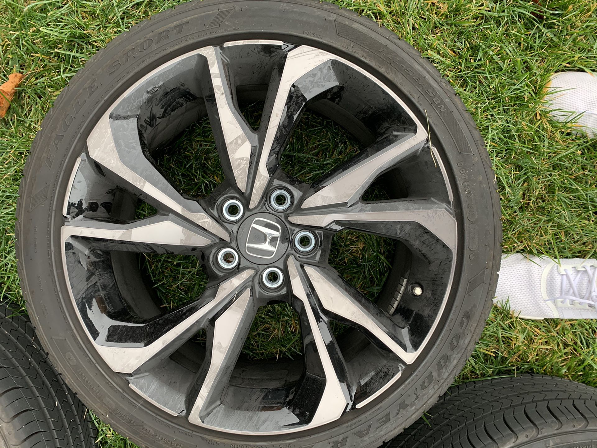 Set of 4 Honda Civic OEM Rims+Tires