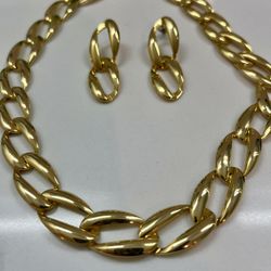 Vintage Goldtone Chunky Choker Necklace & Earrings 