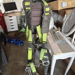 Fall tech Harness 