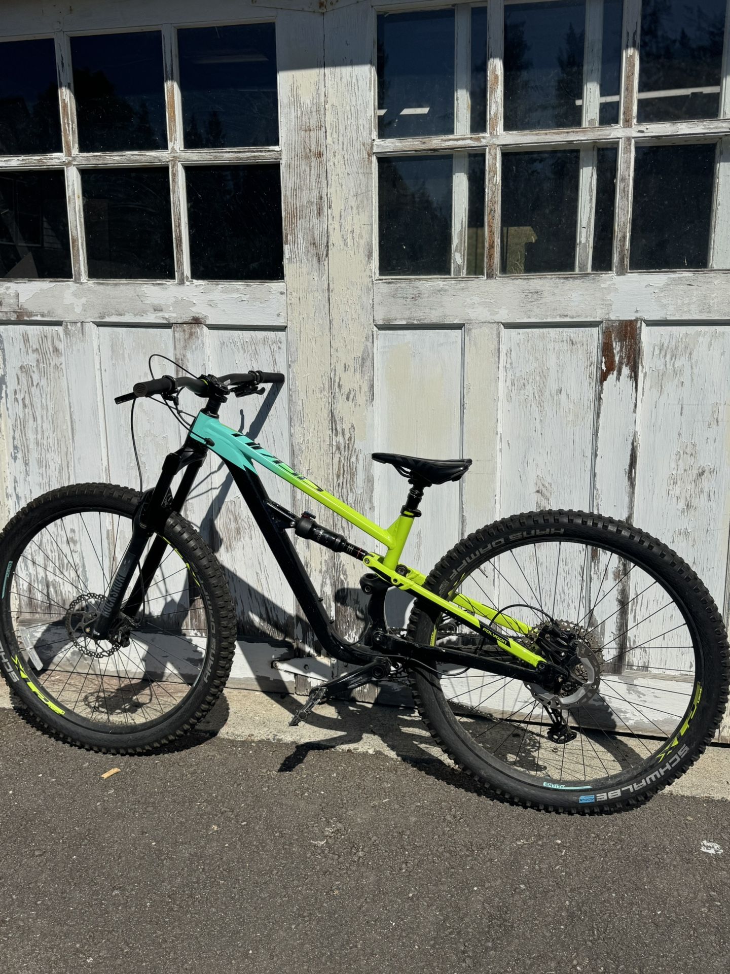 Polygon Siskiu T7