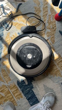 Roomba vacuum