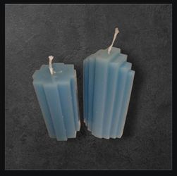 Blue Geometric Candle Design 