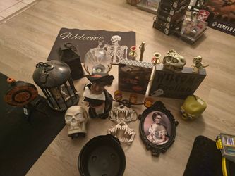Halloween Decoration Bundle Lot