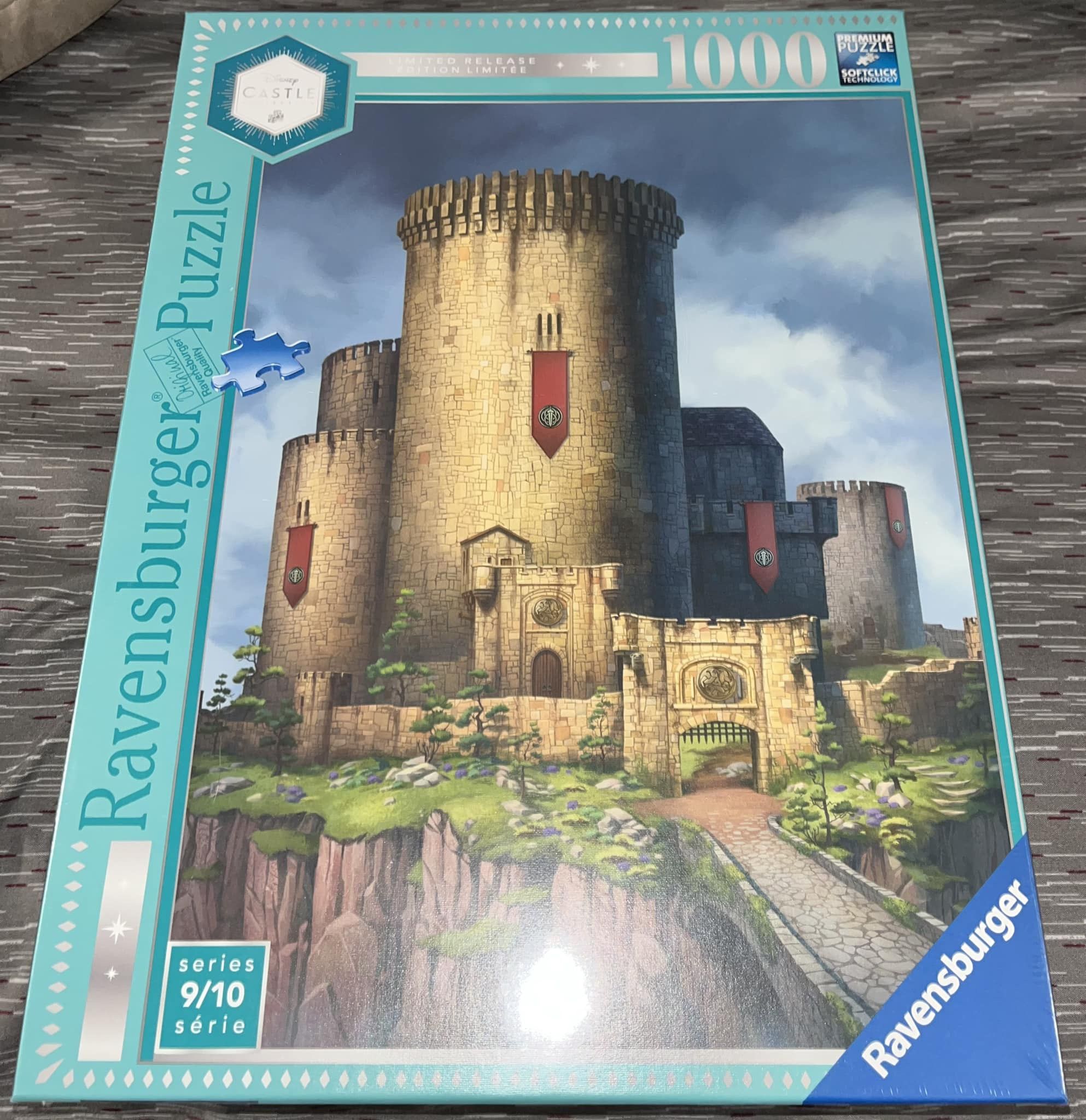 DISNEY Castle Collection BRAVE 9/10 1000pc Puzzle (NIB)