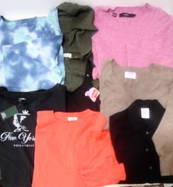 Lot of women's clothes