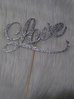Customized cake toppers