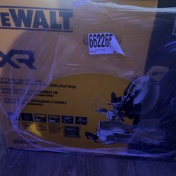 Dewalt Battery Powered Compound Miter Radial Arm Chop Saw