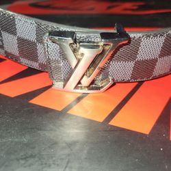 Louis Vuitton Blet 