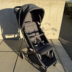 Uppababy Minu V2 Stroller + Car Seat Adapters + Travel Bag