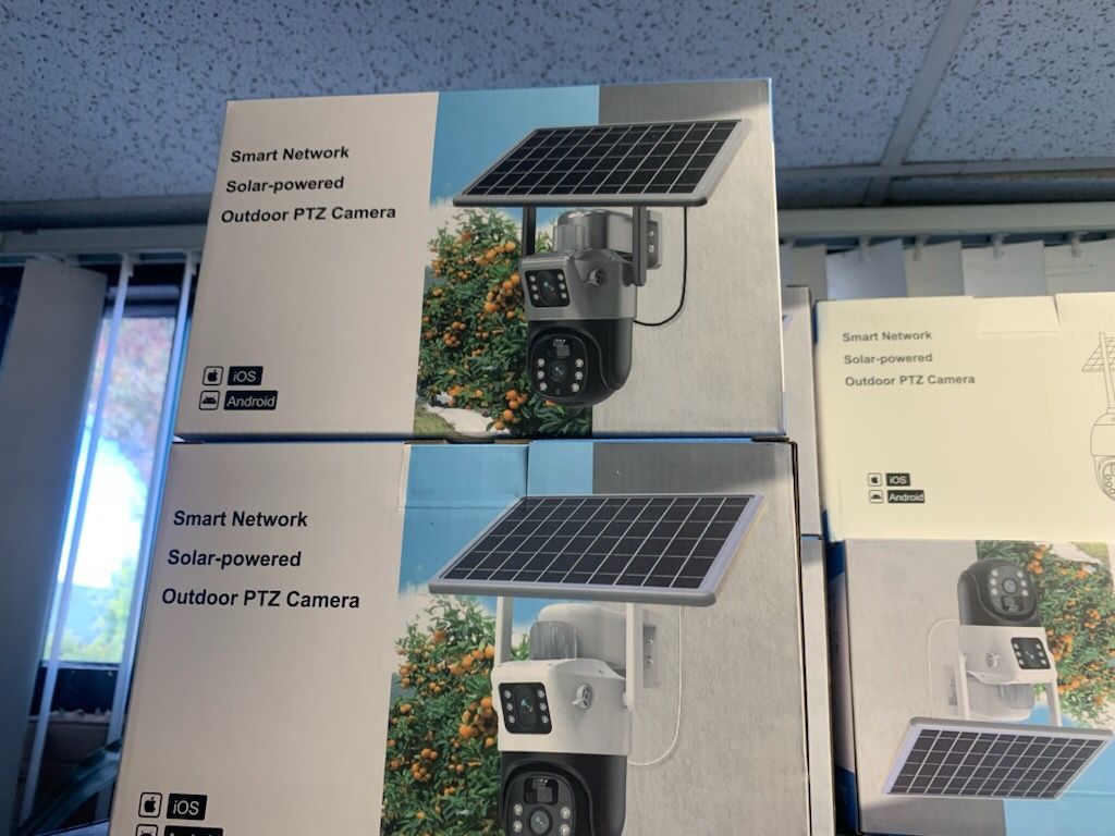 PTZ Camera Solar Power 