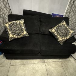 Black Couch/ Sofa