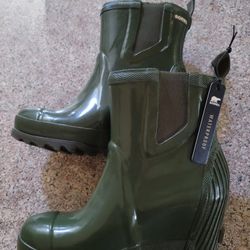 SOREL Rain Wedge Boots BRAND NEW