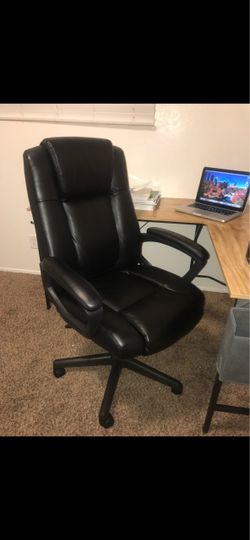 Desk chair