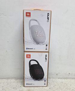 JBL Clip 5!! Black and white, Colors availables.
