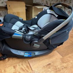 Car Seat With Base 