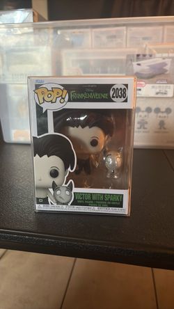 Funko Pop Frankenweenie Victor with Sparky #2038