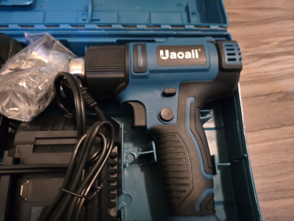 heat gun with 2 batteries