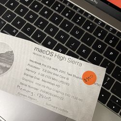 macbook Pro 2017, 13 Inch, i5 core, 128 GB, with 30 day warranty