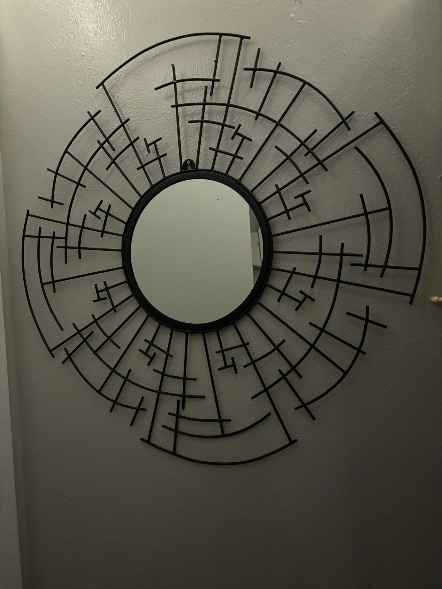Chic Mirror