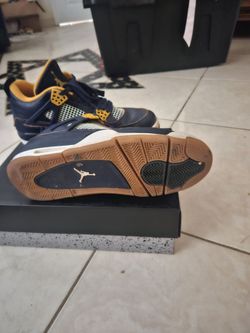 Jordan 4