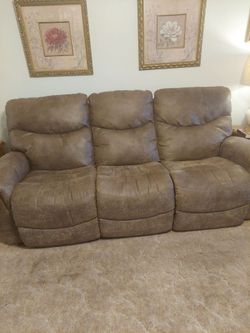 Lazy Boy Recliner Couch