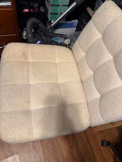 Cross legged desk chair