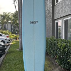 Jack’s 9ft Longboard Surfboard – Excellent Condition + Bag & Fin Included