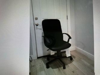 Office swivel chair adjustable height