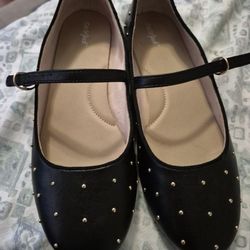 Girls black flats size 5