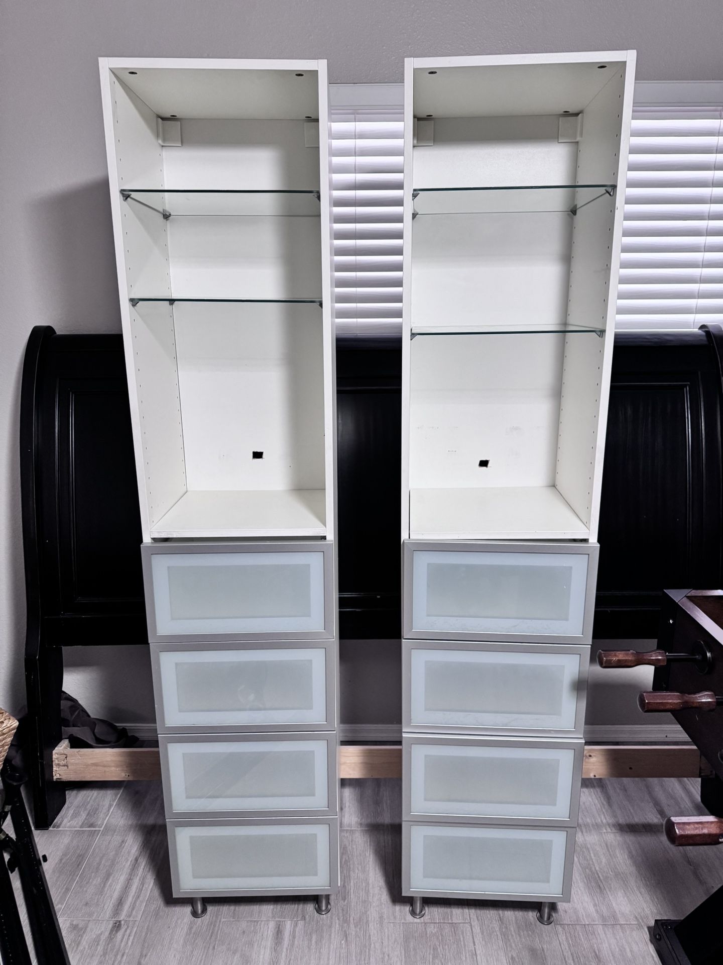 Night Stand With Drawers
