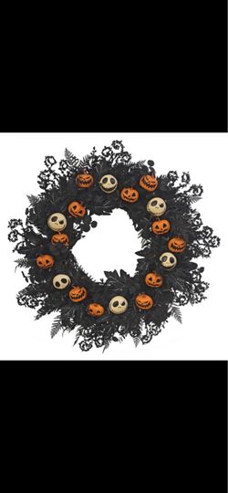 30" Disney The Nightmare Before Christmas Pre-Lit LED Wreath