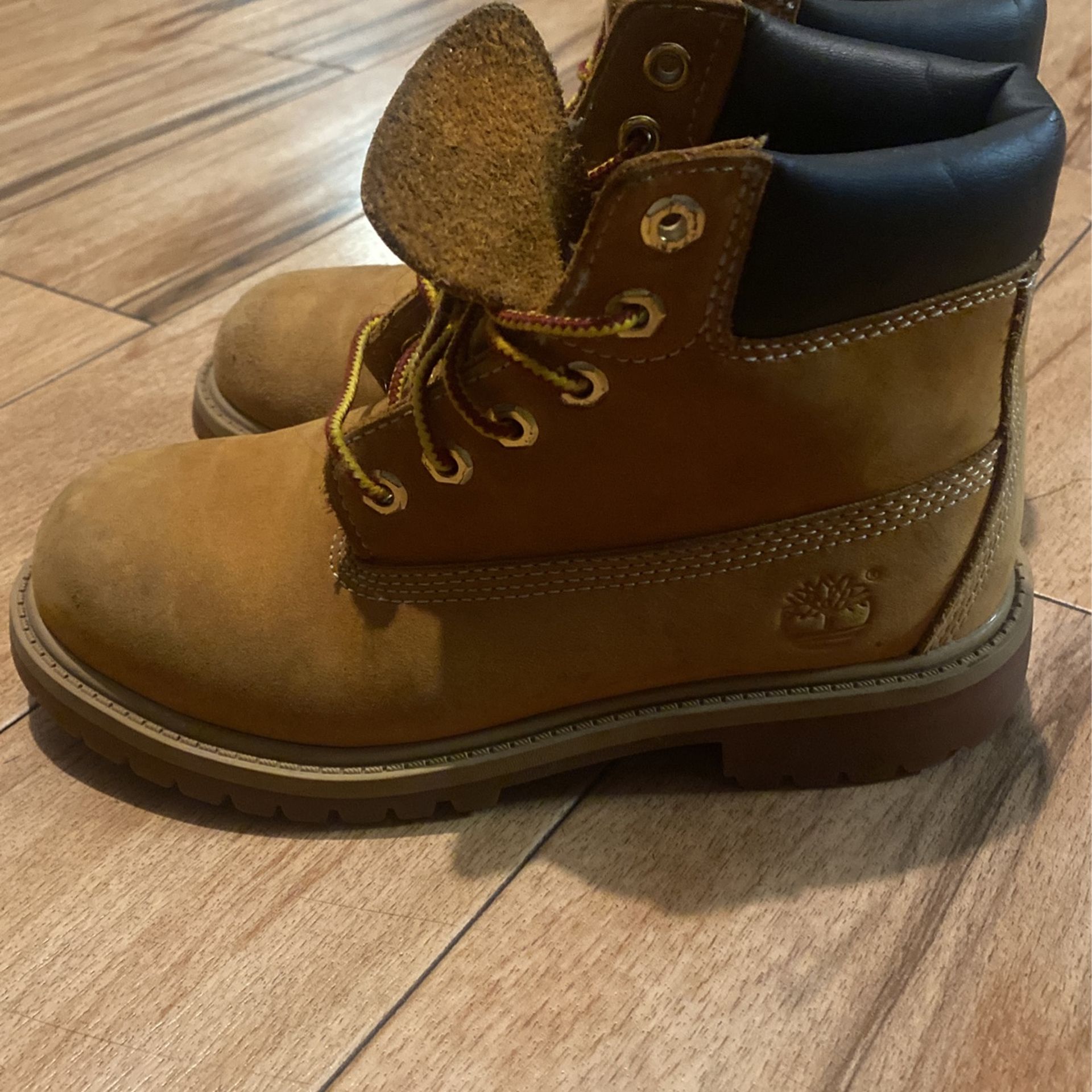 Timberland Boy Boots Size 1