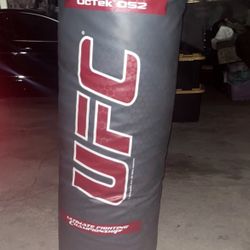 UFC OcTek 052 Punching Bag