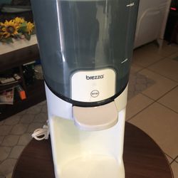 Baby Brezza Hot Water Dispenser 