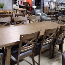 9pc Dining Set With Butterfly Leaf (New)
