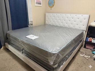 NEW BED FRAME KING SIZE WITH MATTRESS AND BOX SPRING