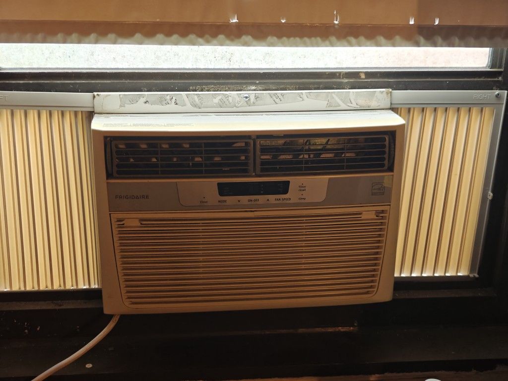 Frigidaire 6000 BTU Window Air Conditioner