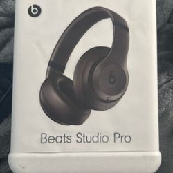 Headphones 