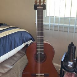 Yamaha 1/2 Size Classical Acoustic/Electric Guitar