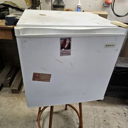 Mini Fridge