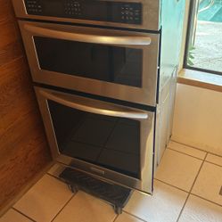 Used Microwave-Oven Wall Combo 