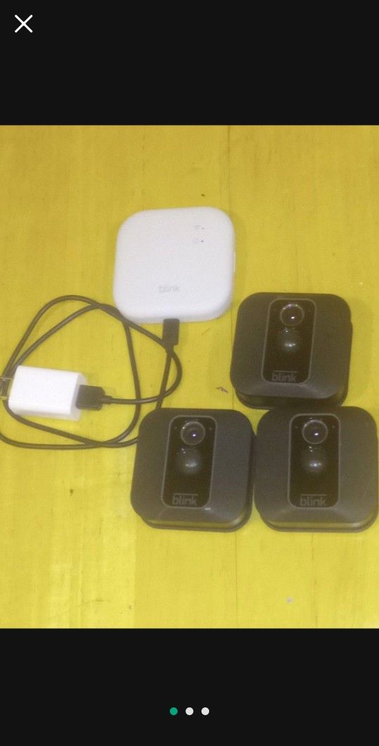 Blink XT2 Camera System + Blink Sync Module XR
