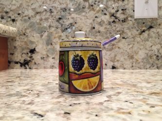 Confiture/jam jar w spoon