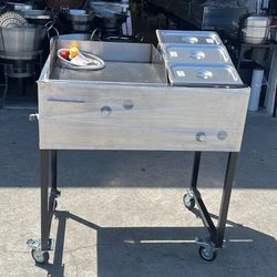 New Griddle With 3 Food Warmers And Hose/ Carrito Taquero Con Sus Vaporeras Y Su Manguera