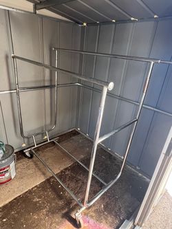 Double garments rack