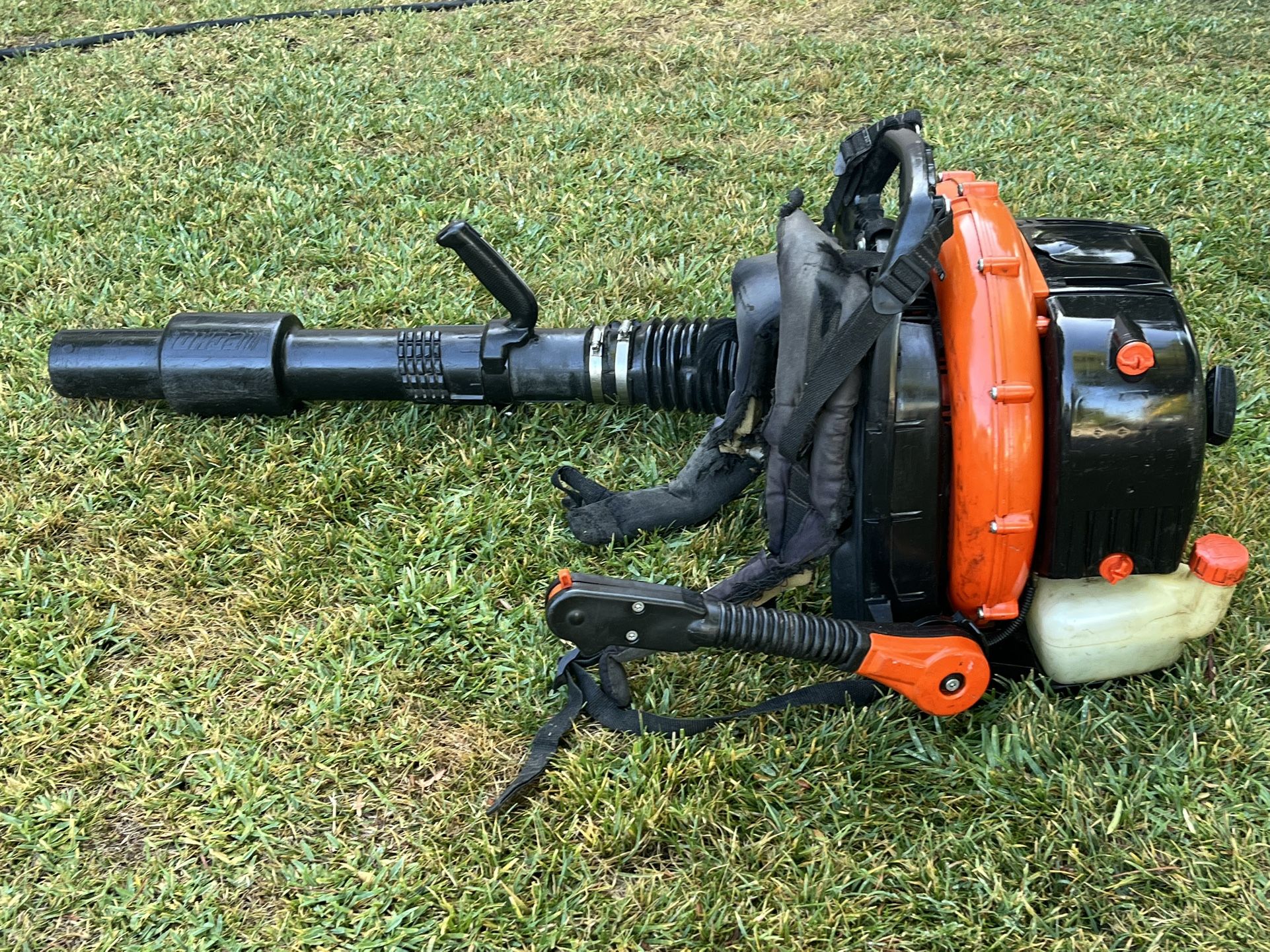 Leaf Blower