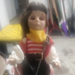 Effanbee Captain Kidd #1182 From 1983 Vintage. 11”