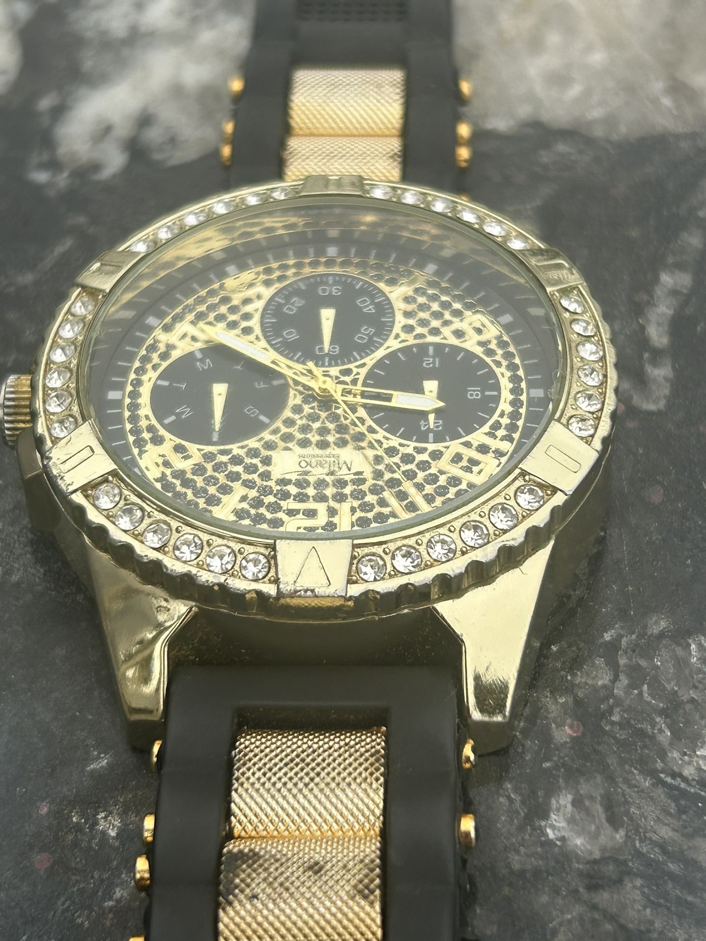 Milano Chronograph Watch Battery