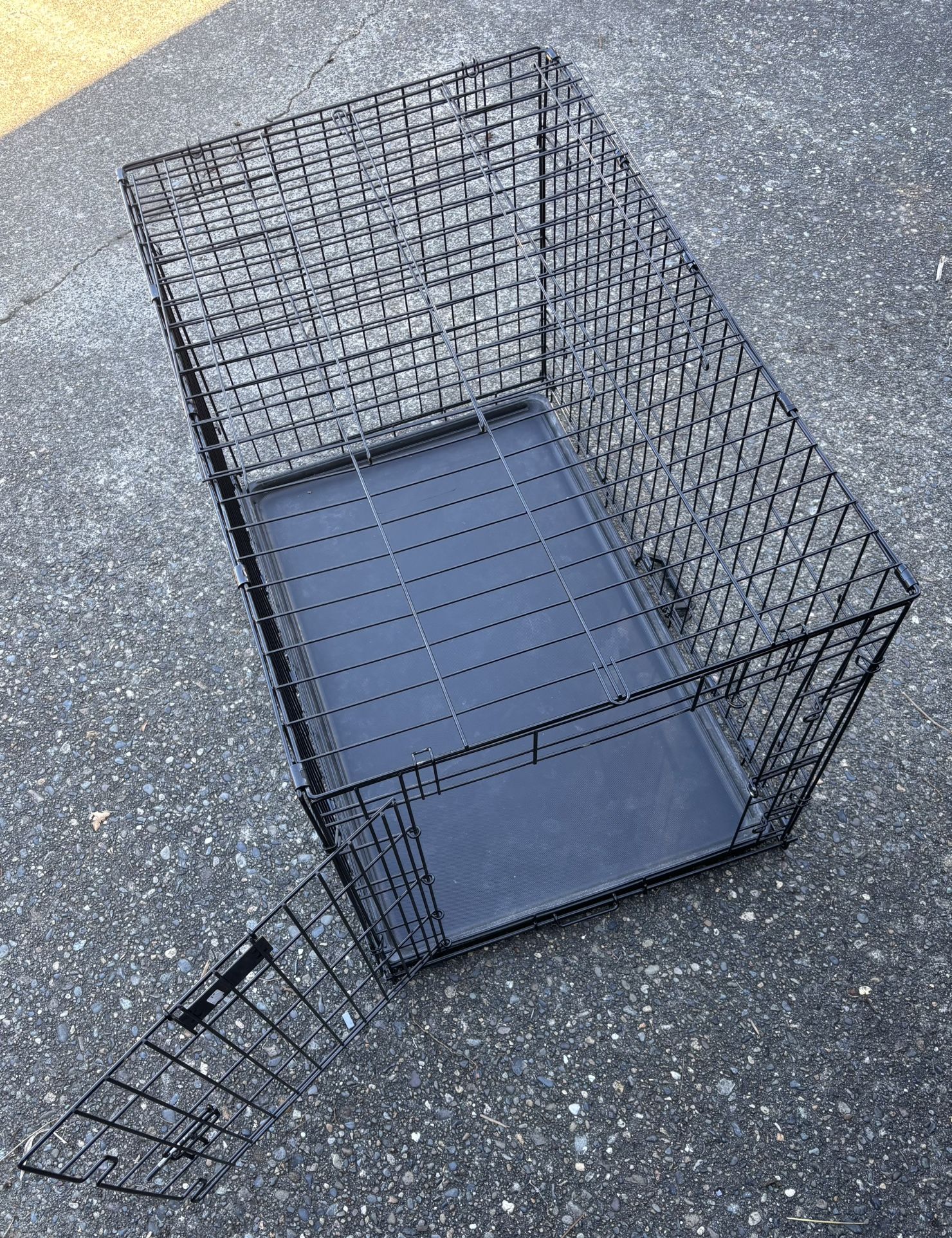 Dog pet Kennel Crate 24 H x 22 W x 36 L